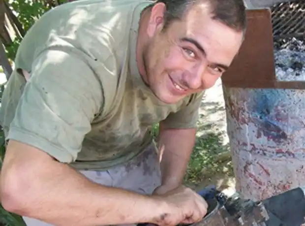 Murió el joven que fue aprisionado accidentalmente por un camión 