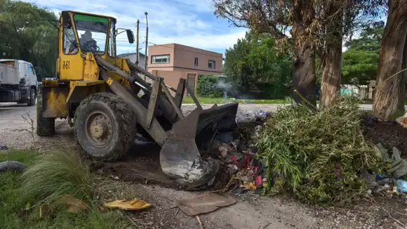 El Municipio retiró casi 20 mil toneladas de residuos de microbasurales durante el año