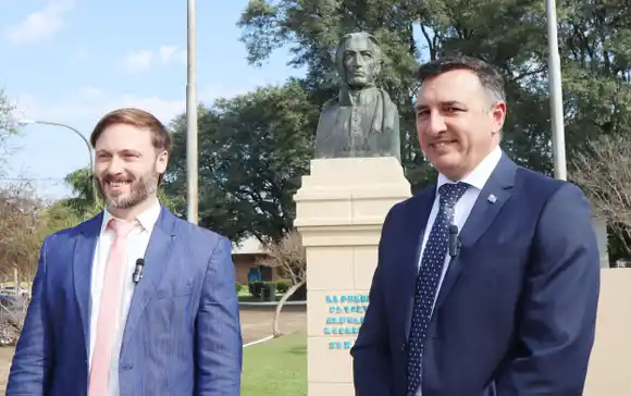 En la costanera: Concordia y Salto celebraron juntos el Bicentenario de la Independencia del Uruguay