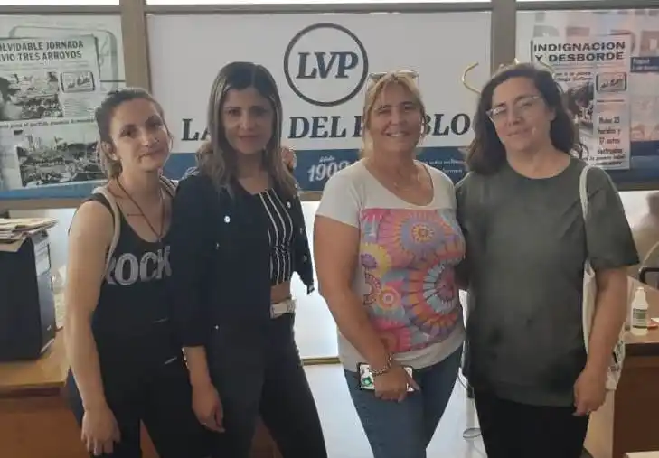 Recibimos a alumnas y una docente de Fines