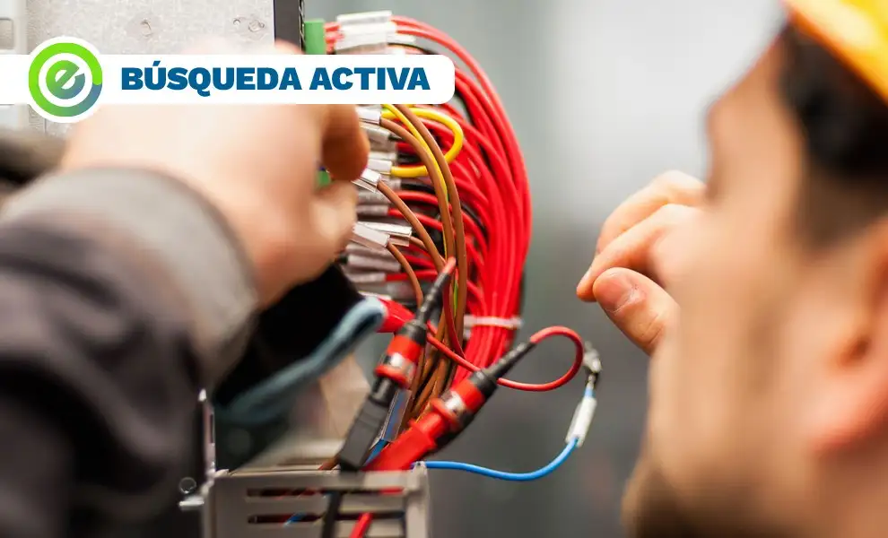 Se necesitan gasistas, plomeros, electricistas y ayudantes para un trabajo en Tandil.