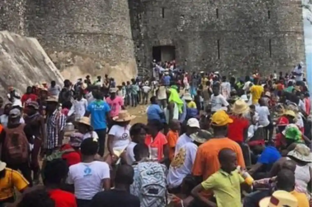 muertos tras una avalancha humana