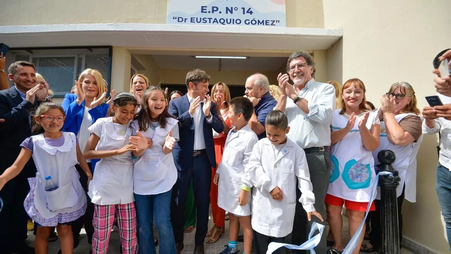 Día del Maestro: Cuántas escuelas primarias creó y/o refaccionó la gestión de Axel Kicillof y dónde están ubicadas