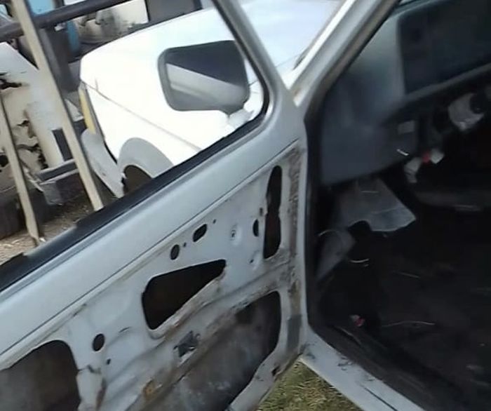 Le secuestraron el auto y cuando lo fue a retirar lo encontró destrozado