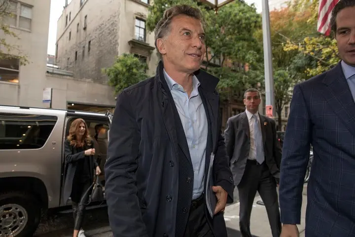 Macri en NY: homenaje a los argentinos fallecidos y reunión con inversores