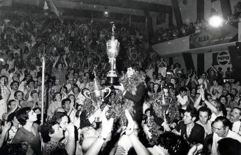 Néstor Gómez fue Campeón del Mundo en el Club Rivadavia en 1980
