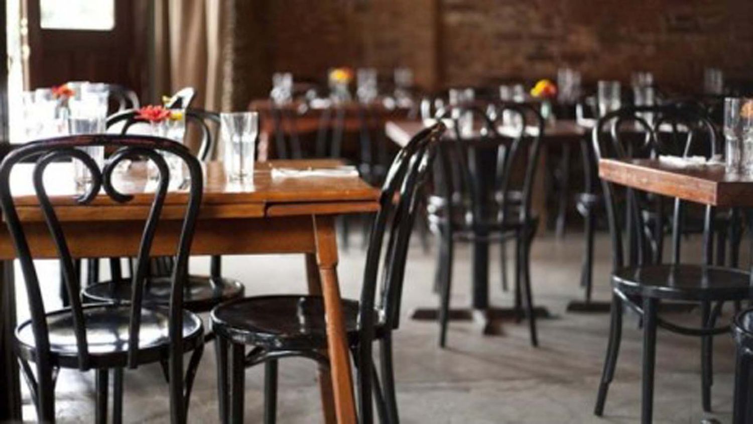 Comienza a regir la propina digital en restaurantes y bares de todo el país