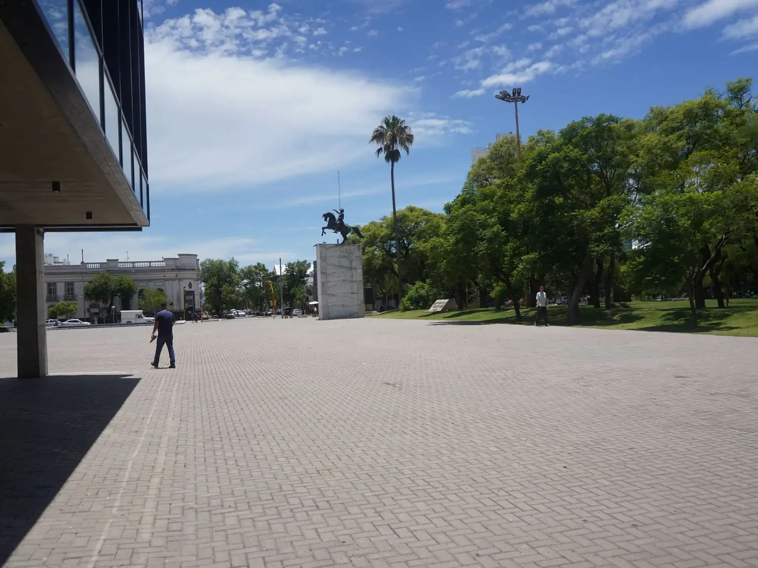El cielo estará mayormente despejado en la ciudad