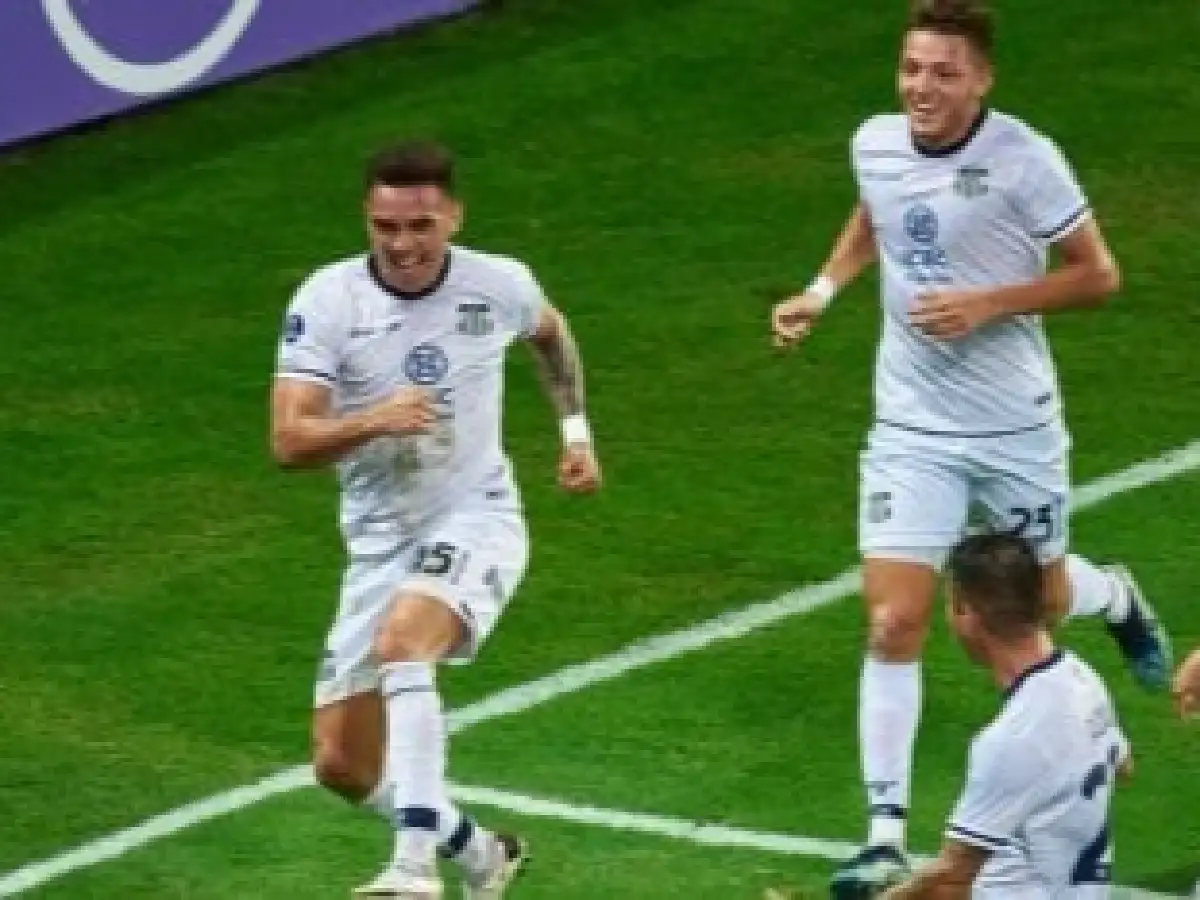 Talleres goleó en la despedida