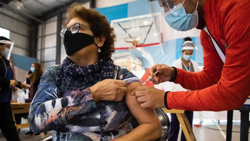 Vacunación coronavirus: Ya se saben las postas itinerantes de los próximos días