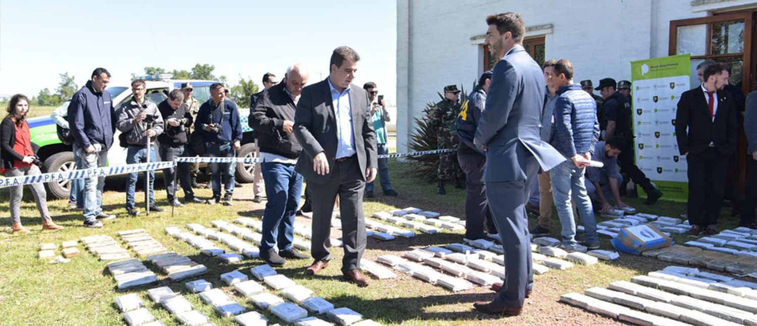 Ritondo encabezó quema pública de más de 370 kilos de cocaína en Olavarría