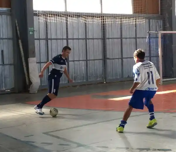 Decano, Cerro Porteño, Juventud Unida y Santos Futsal son los punteros del Apertura