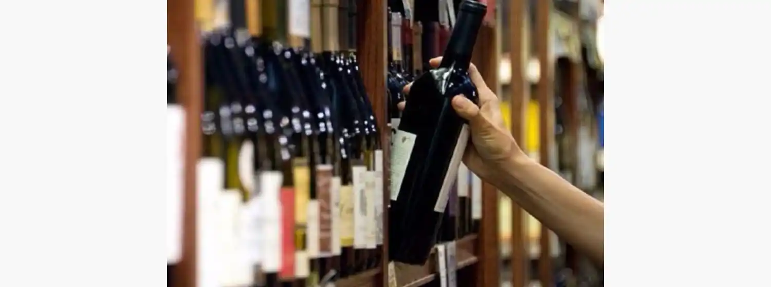 Villa Gesell: prohíben el consumo de alcohol en la vía pública tras el crimen de Báez Sosa