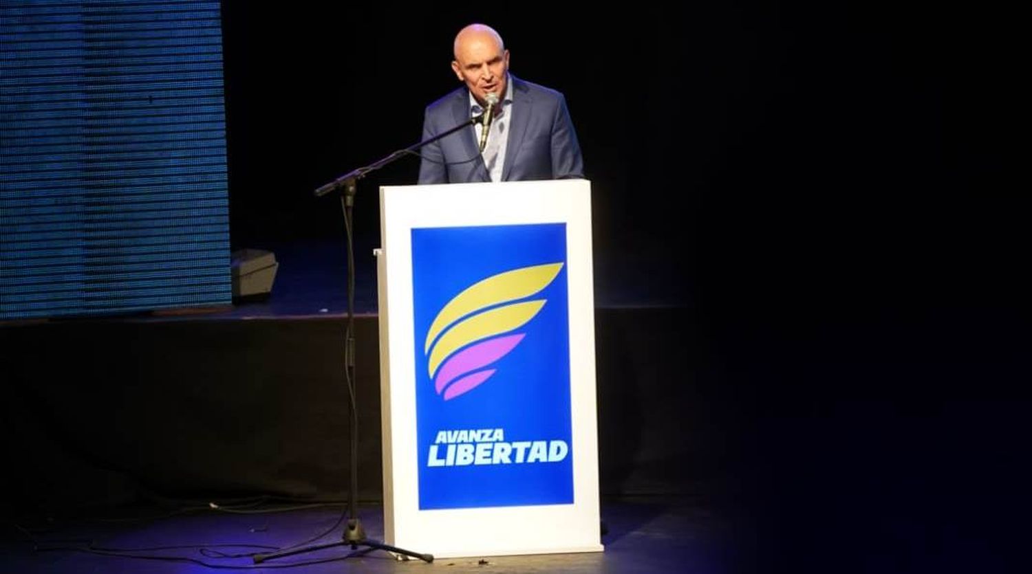 Elecciones 2023: “Voy a ser el primer gobernador liberal de la historia bonaerense”, prometió Espert