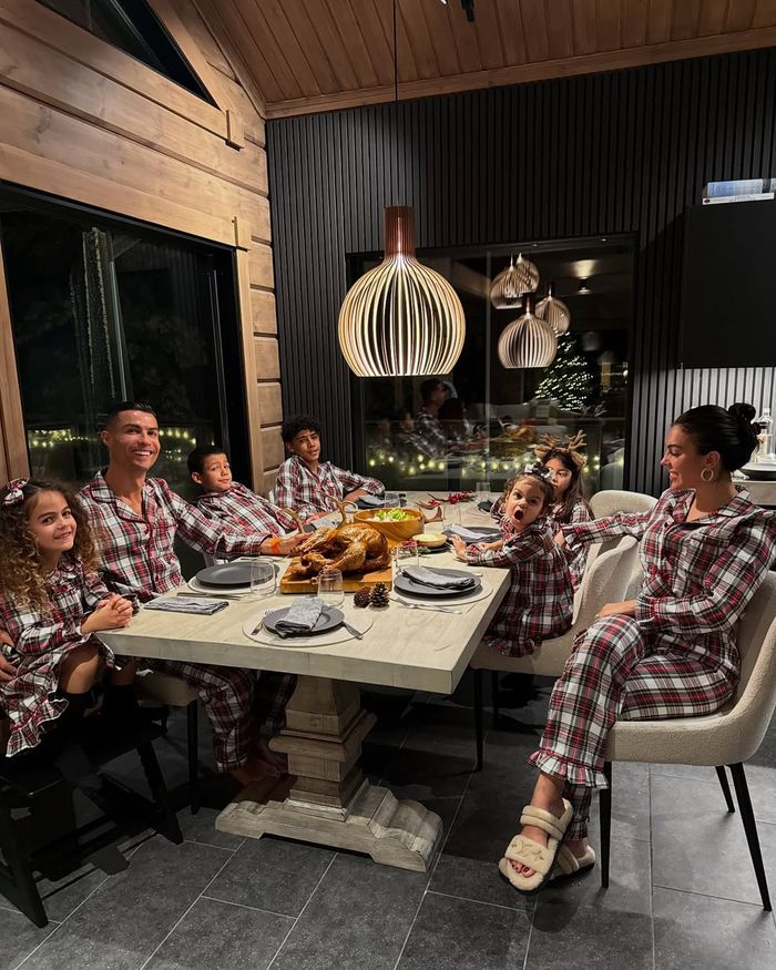 Familia