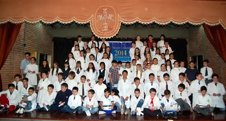 82 alumnos recibieron la distinción “Mejor Compañero 2014” del Rotary 