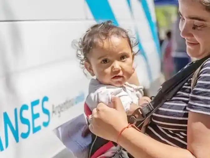 Se termina el plazo para presentar la Libreta AUH 2025: hasta cuándo hay tiempo