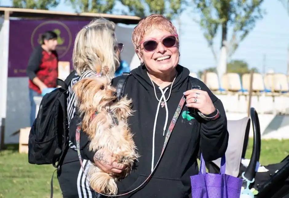 Nancy tiene una mascota que es sostén emocional: “Frida me ayuda a curar”