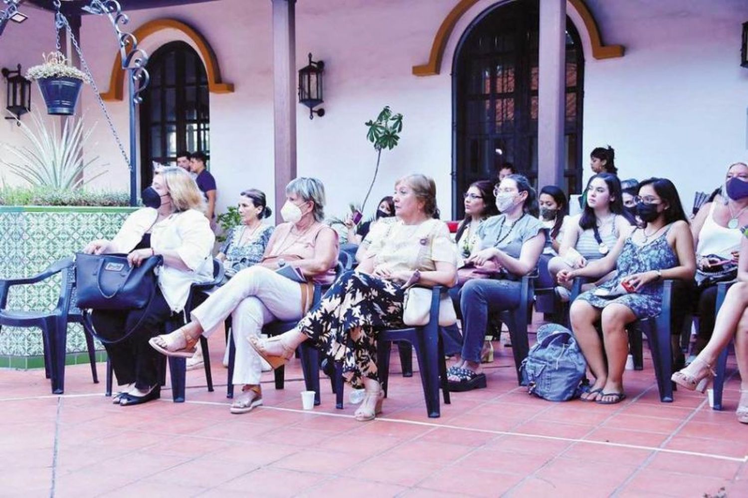 Encuentro de mujeres: “nosotras movemos el mundo”