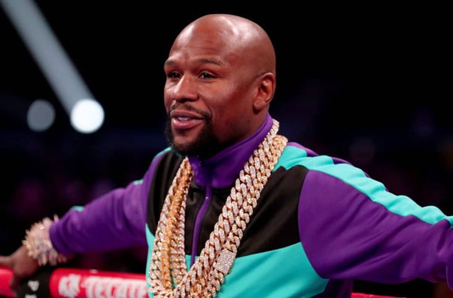 Gran gesto de Mayweather: el ex boxeador pagó los servicios fúnebres del asesinado George Floyd