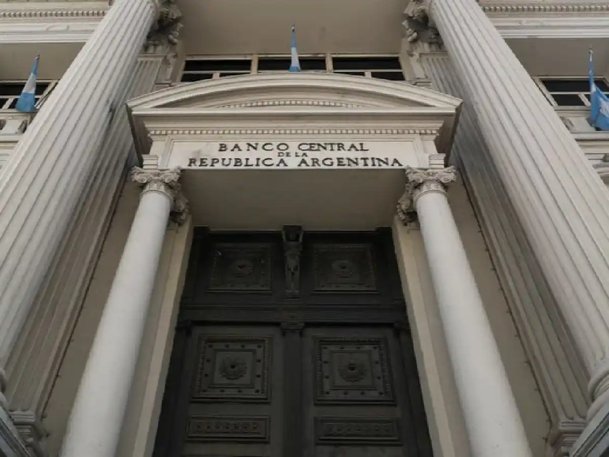Inflación: la Argentina volvió a registrar en febrero el segundo nivel más alto de América latina