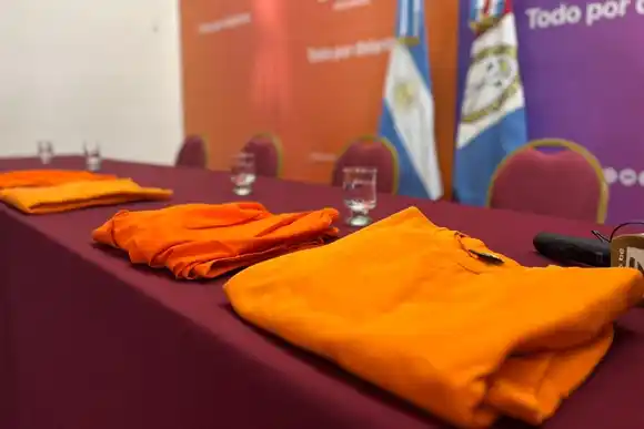 Los presos de alto perfil de la provincia usarán uniforme naranja a partir de este lunes