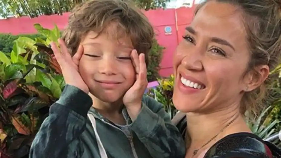 La reacción de Jimena Barón cuando Momo escuchaba uno de sus hits: "Ma, ¿qué es sexo?"