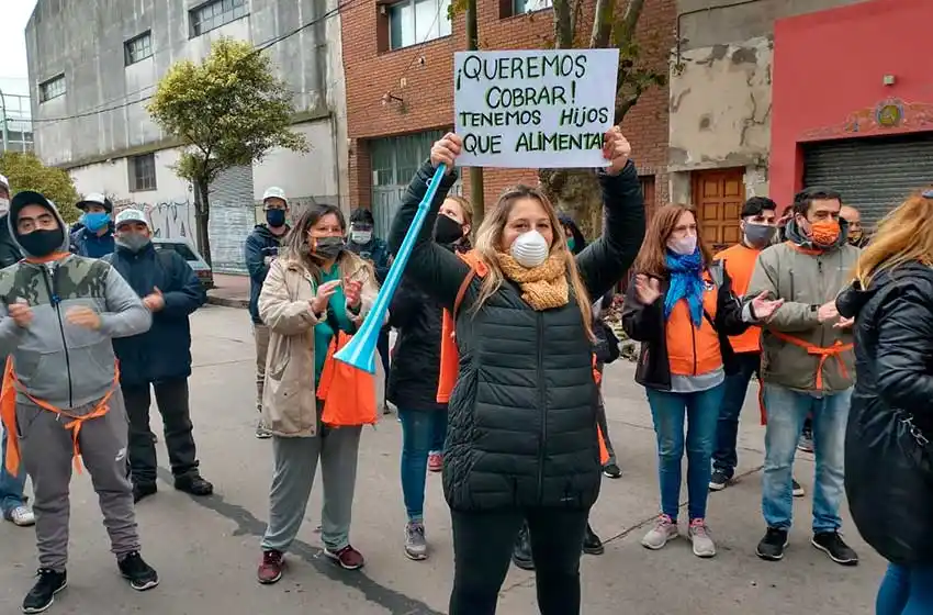 Gastronómicos: "Es un día de tristeza por todos aquellos que perdieron su fuente de trabajo"