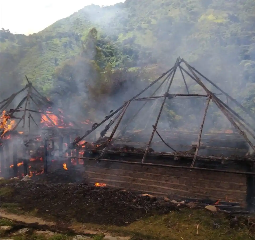 ¡Fuego en la Sierra Nevada! Incineradas 30 casas de indígenas arhuacos