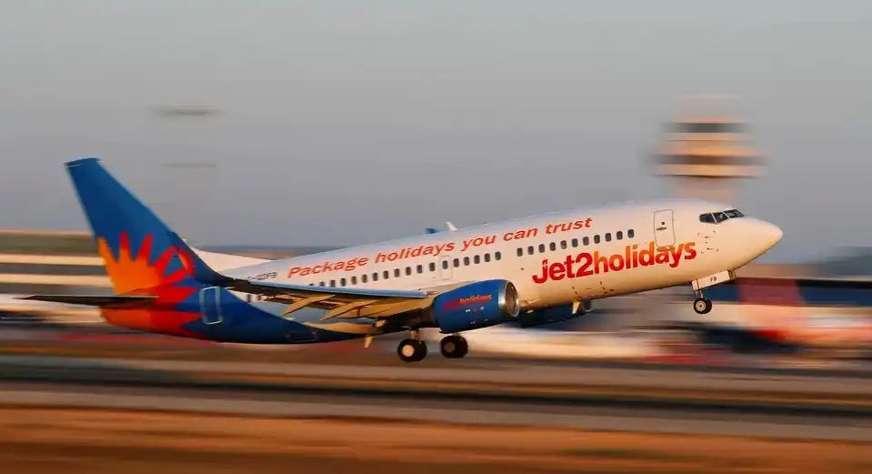 Un avión tuvo que realizar un aterrizaje de emergencia para que sus pasajeros vayan al baño