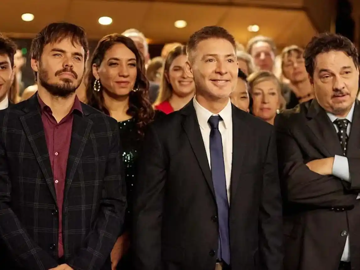 "Mazel Tov", es la nueva película de Adrián Suar, donde también dirige.