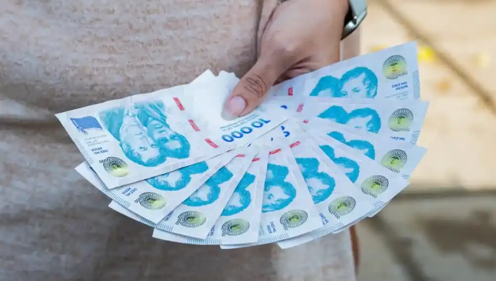 ¿Se termina el efectivo? sólo una de cada cuatro compras en comercios se paga con billetes