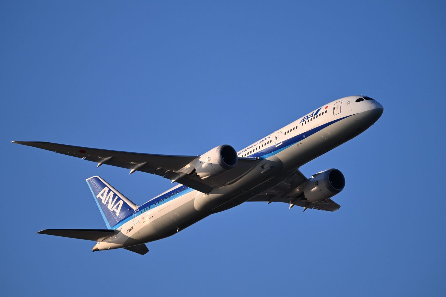 All Nippon Airways returned to Vienna