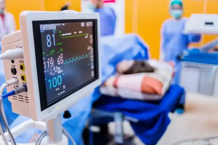 Kreplak: “En el AMBA las camas de terapia intensiva ya están en un 60% de ocupación”
