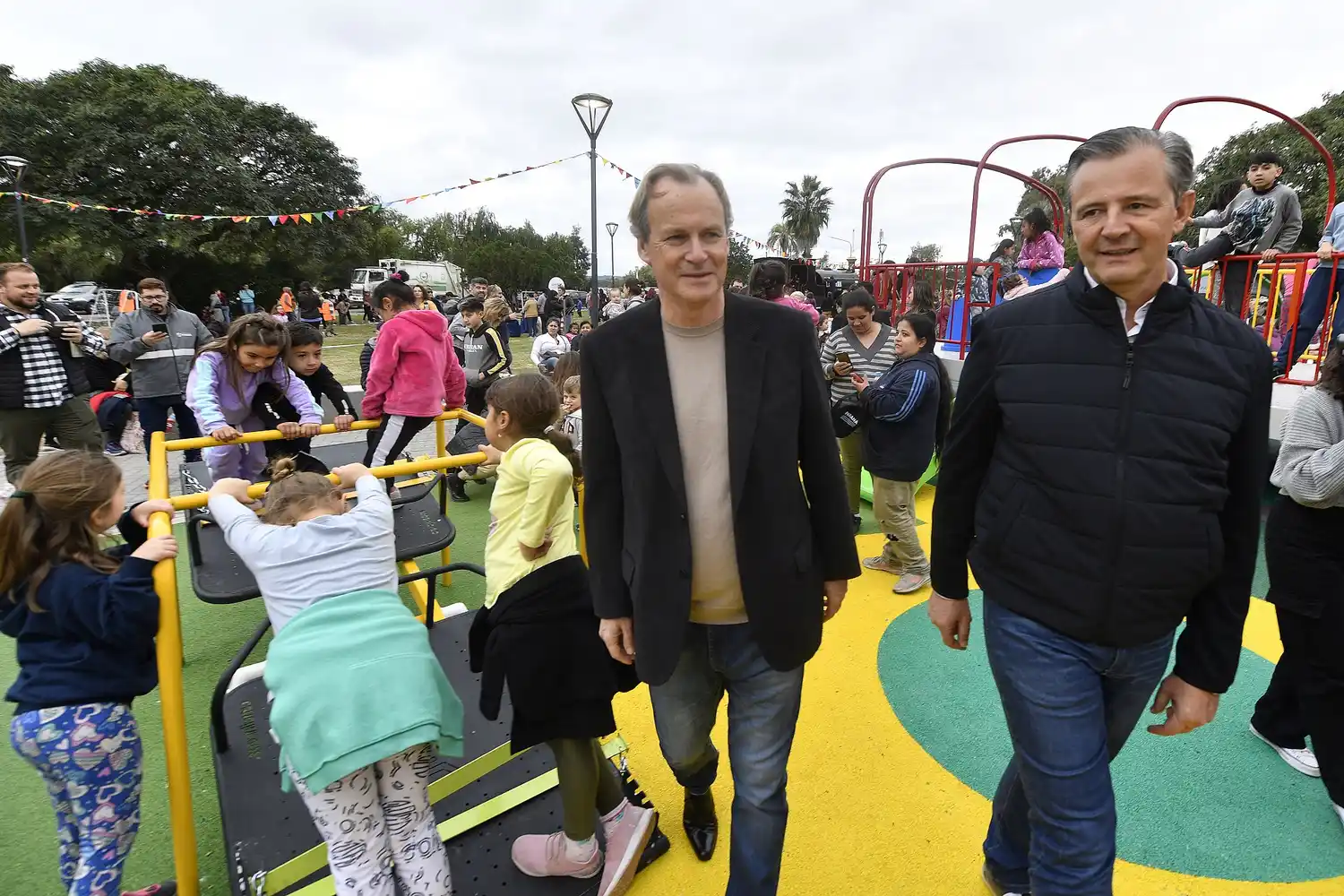 “El pago del aguinaldo repercute positivamente en la economía de la provincia”, dijo Bordet