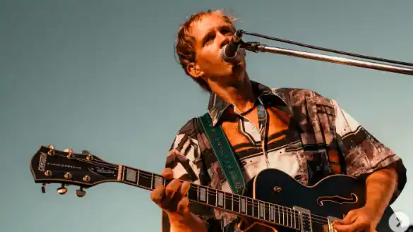 Valentín Andersen, bajista y voz de El Plan de la Mariposa