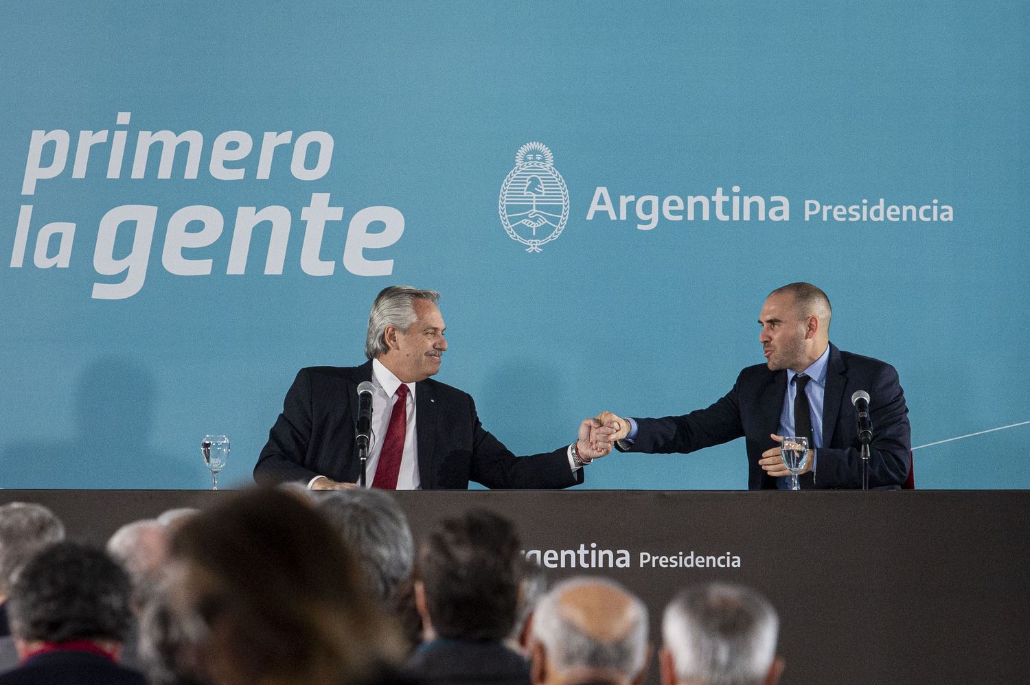 Alberto Fernández presentó su proyecto de ley para gravar la renta inesperada