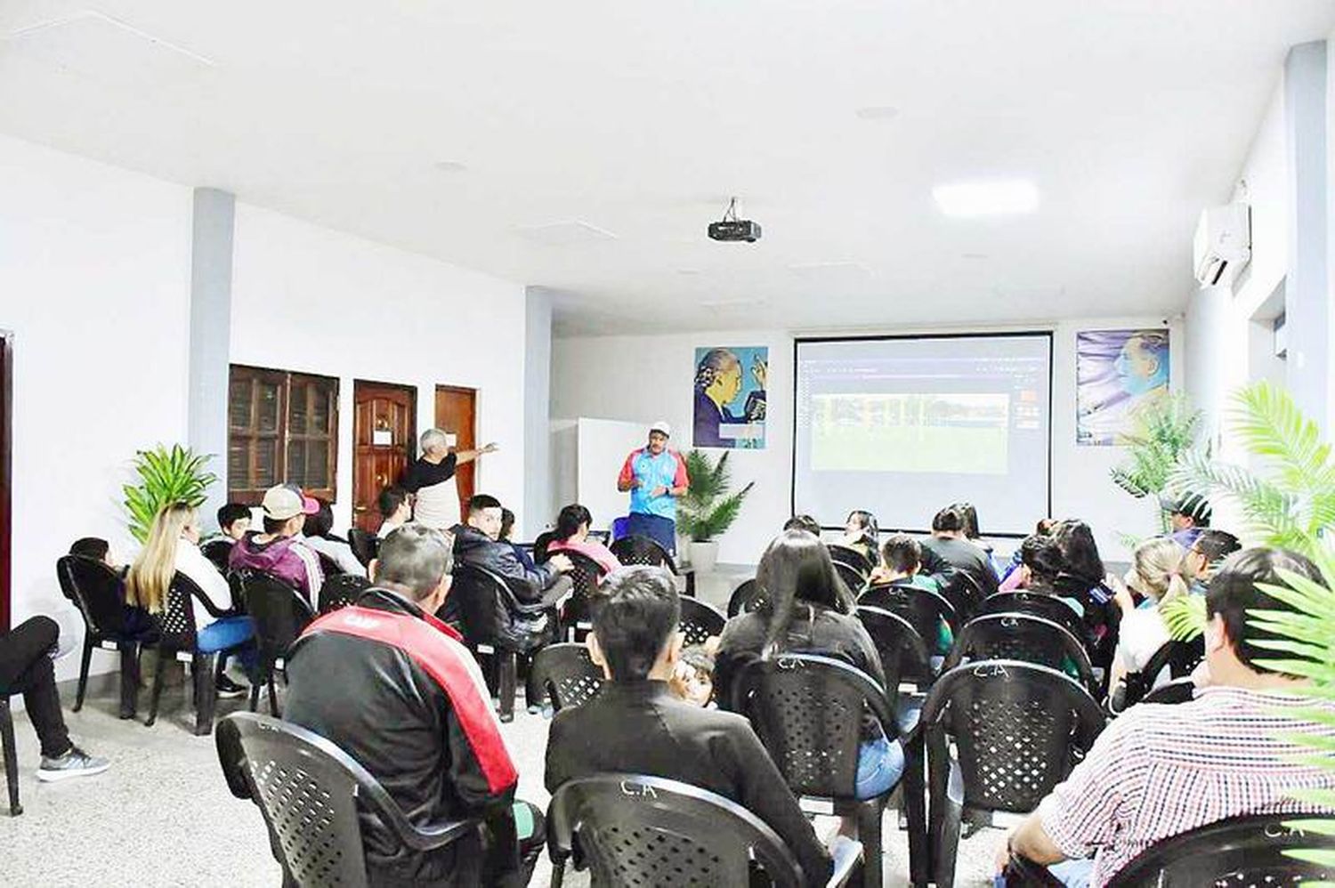 Interesante charla de videoanálisis deportivo