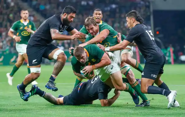 Sudáfrica superó a los All Blacks