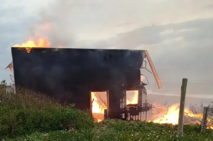 El restaurante tenía estructura de madera