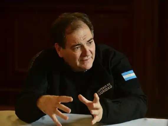 Triple crimen: Alonso ratificó que el video de las chicas fue visto por cuatro personas