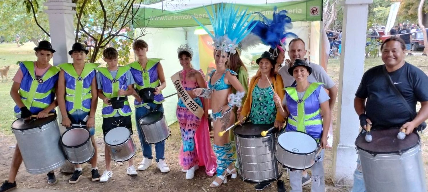 La comparsa de Lobería en la Fiesta del Automovilismo
