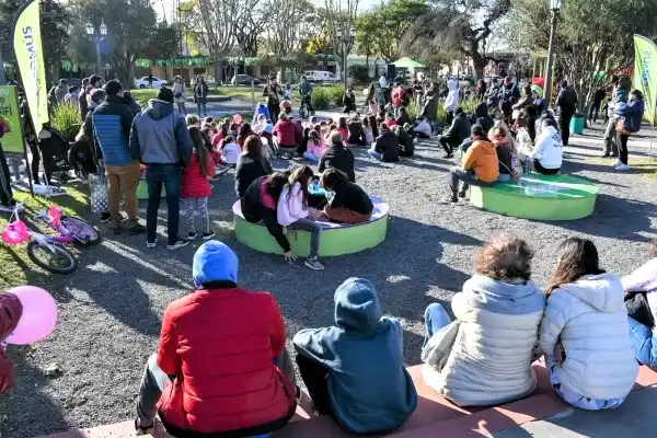 Javier Gastón: “los chascomunenses hicimos nuestros los espacios púbicos en un sentido colectivo”