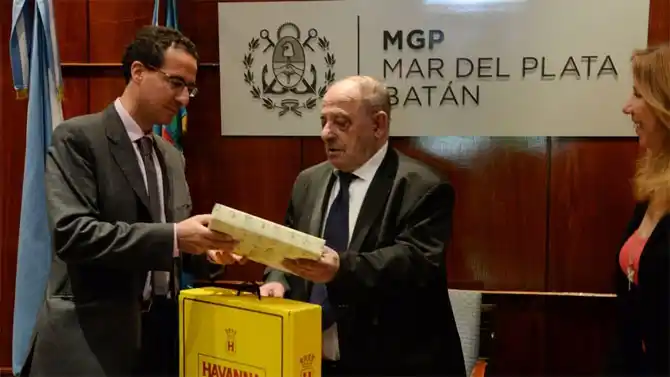 MAR DEL PLATA: Arroyo recibió al cónsul de Francia en la Argentina