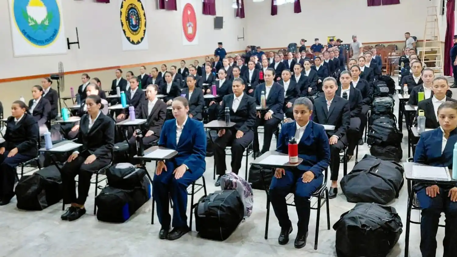 Se incorporan 80 mujeres a la Escuela de Suboficiales en Rosario del Tala