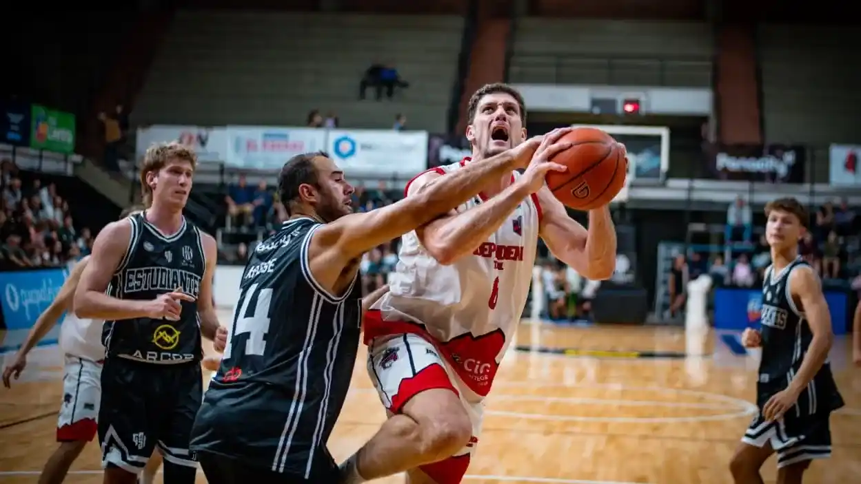 Arca anotó 27 puntos para Independiente. (Foto gentileza de Andrés Arouxet-foto de archivo-).