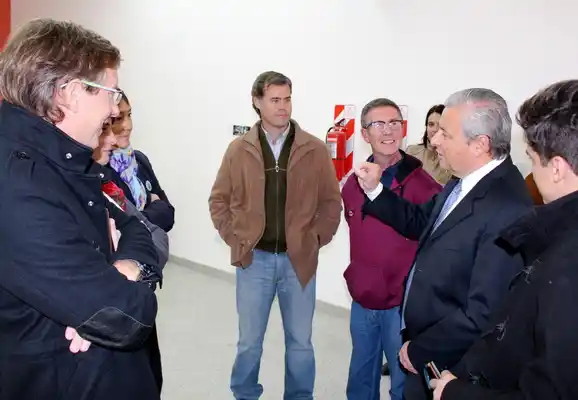 Escuela Barbosa: Bahillo y Laurito recorrieron la obra 