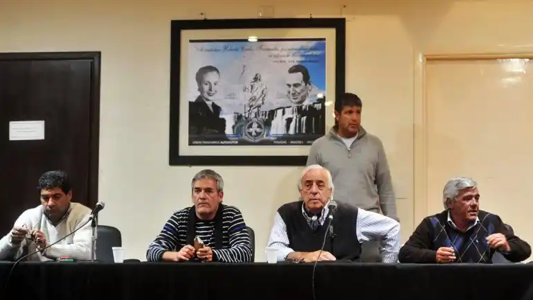 La UTA no adhiere al paro de Moyano, por lo que habrá colectivos