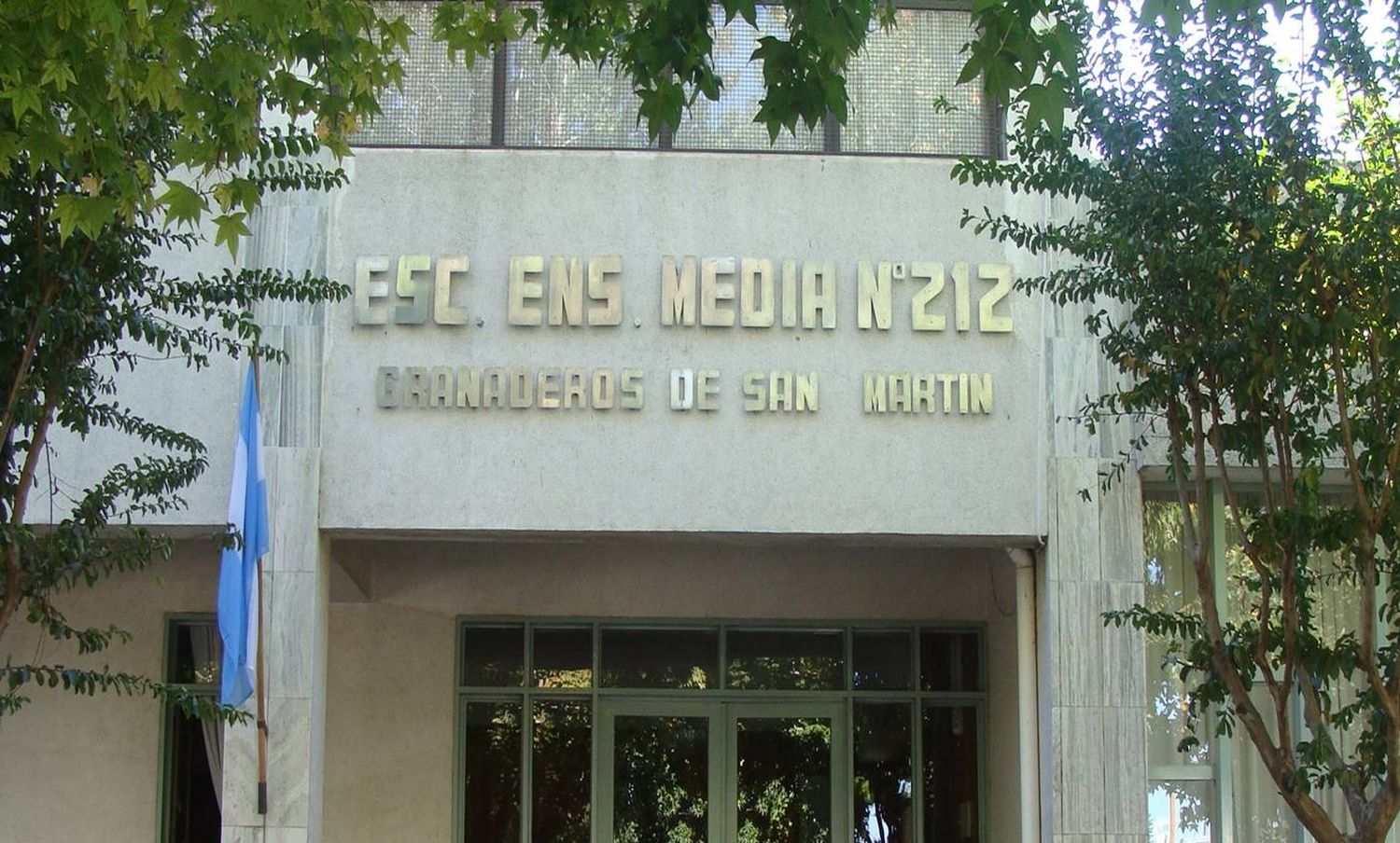 La escuela invita a los vecinos a ser parte de dos iniciativas organizadas por sus alumnos.