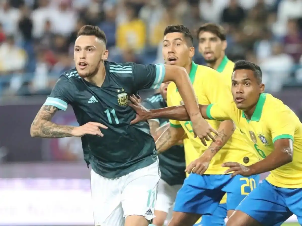 Ocampos se lesionó y no jugará ante Uruguay 
